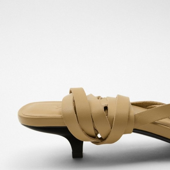 NEW ZARA STRAPPY KITTEN HEEL LEATHER SANDAL - Picture 5 of 8